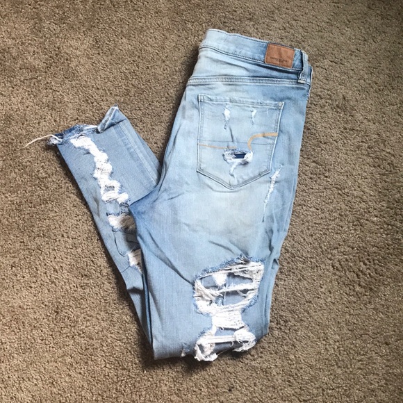 American Eagle Outfitters Denim - AEO Ripped Super Hi-Rise Jegging